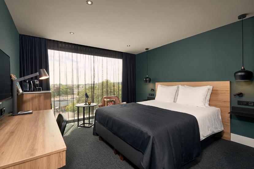 Van der Valk Hotel Antwerpen image 1
