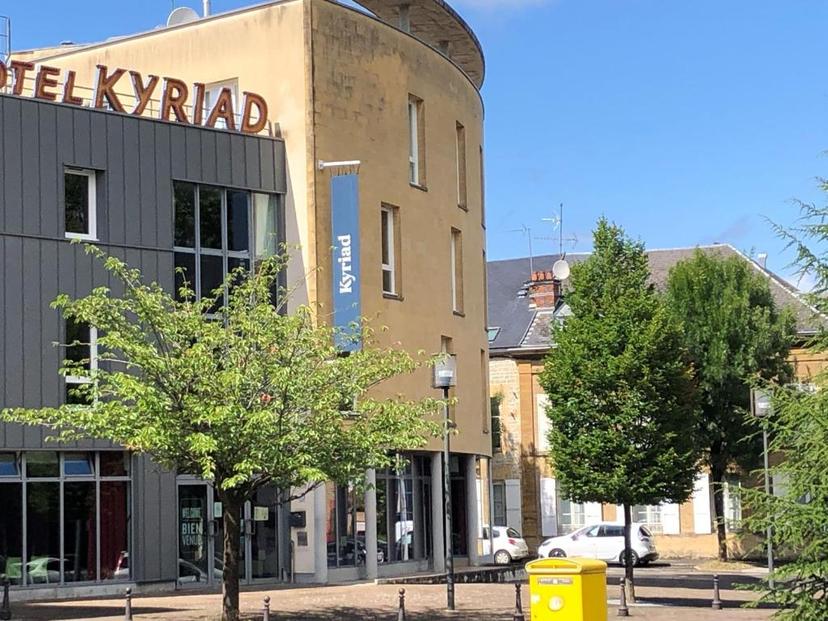 Kyriad Charleville Mezieres image 1