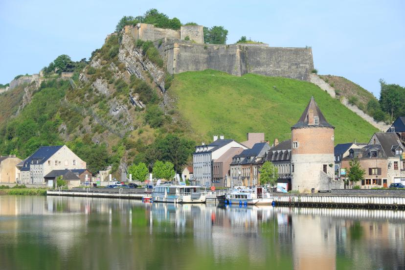 Givet image 1